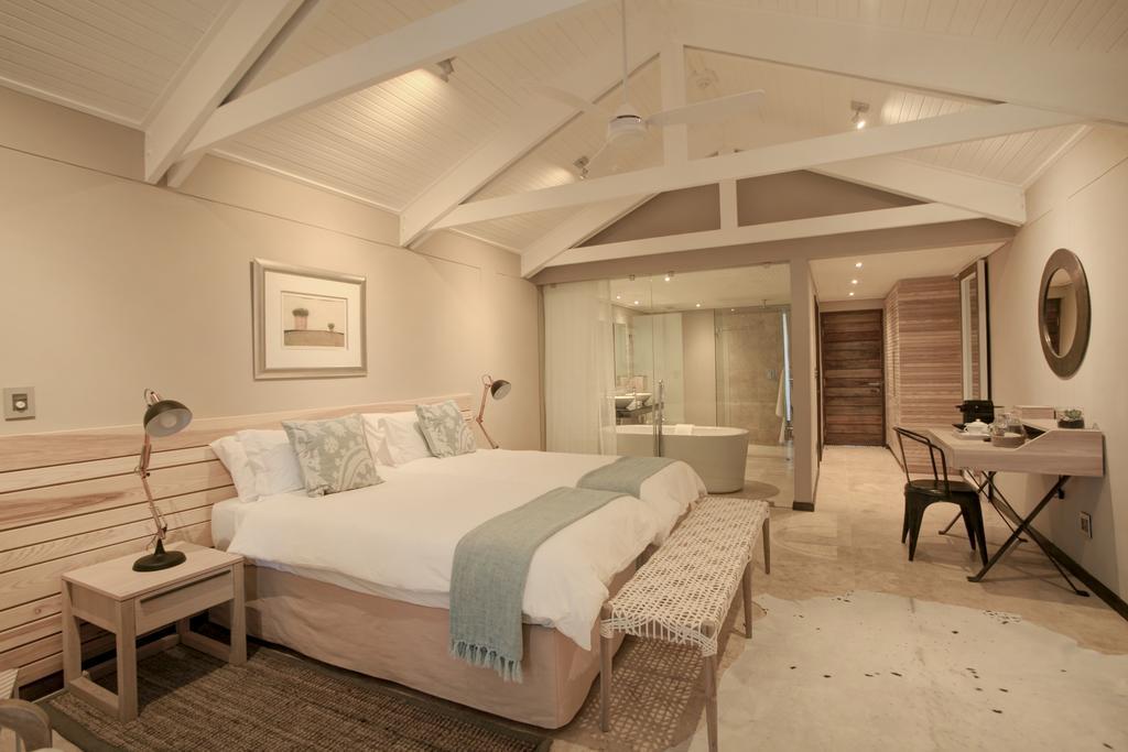 Abalone Guest Lodge Hermanus Exterior photo